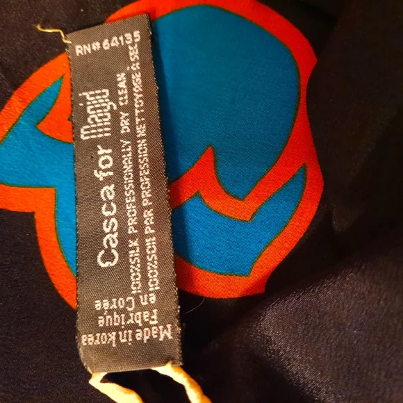 Korean women silk scarf 33/33 inch , $50 - Picture 4 of 4